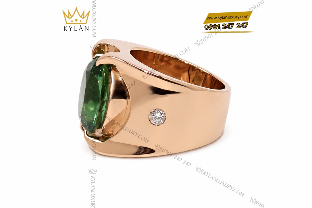 Kỳ Lân Luxury Nhan nam vang hong Au750 dinh da quy xanh 2 Nhẫn nam vàng hồng Au750 đính đá quý xanh