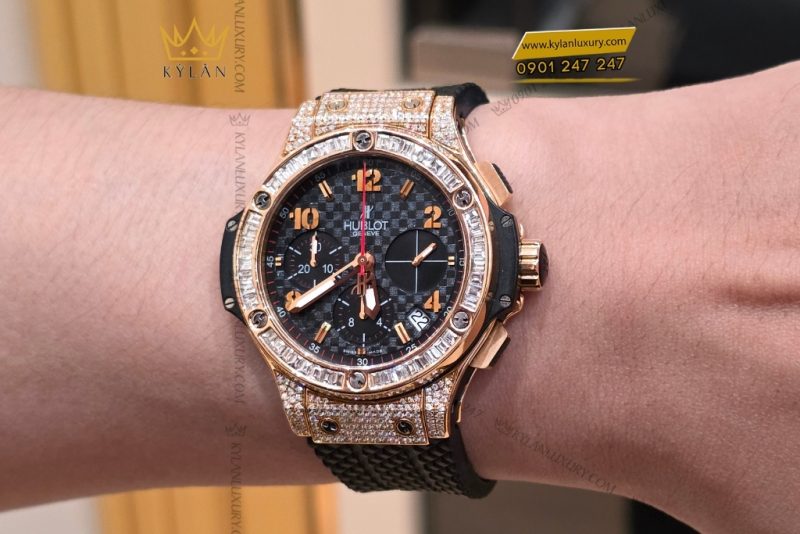 Đồng hồ Hublot Big Bang King Gold custom vành kim vuông 42mm