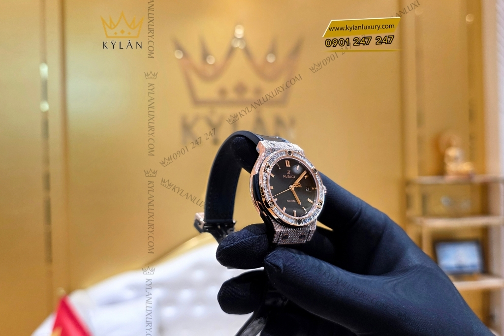 Kỳ Lân Luxury hublot classic fusion king gold custom kim cuong 38mm 12 Đồng hồ Hublot Classic Fusion King Gold custom kim cương 38mm