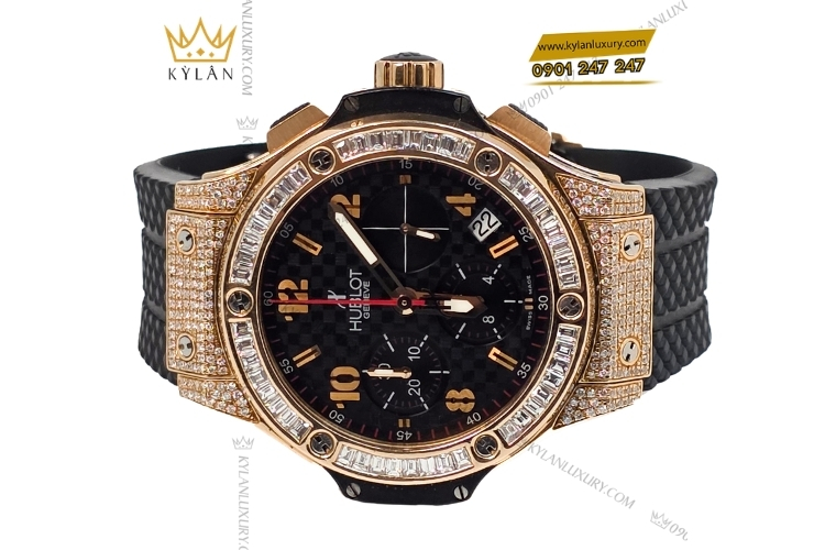 Kỳ Lân Luxury hublot king gold custom kim cuong 42mm 38mm cap doi dong dieu 2 Cặp đôi Hublot King Gold Custom Kim Cương 42mm & 38mm – Sự kết hợp giữa cá tính và thanh lịch