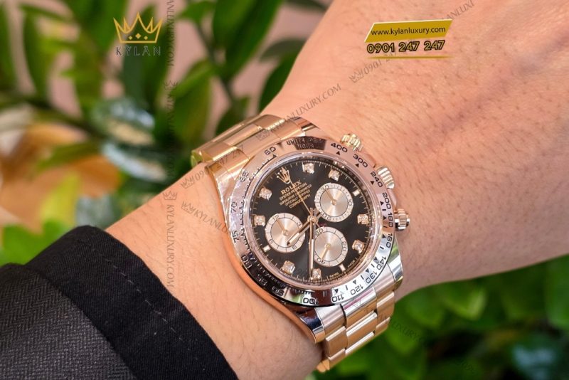 Đồng hồ Rolex Cosmograph Daytona mặt đen cọc số kim cương 126505-0002