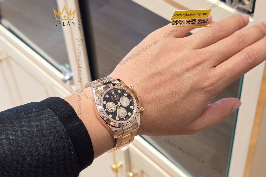 Kỳ Lân Luxury rolex cosmograph daytona mat den phoi sundust 126505 0002 14 Đồng hồ Rolex Cosmograph Daytona mặt đen cọc số kim cương 126505-0002