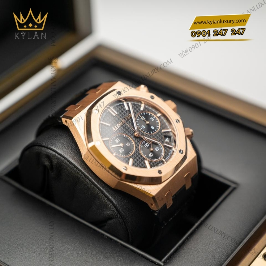 Kỳ Lân Luxury royal oak chronograph mat den day da 26240or 9 Đồng hồ Royal Oak Chronograph mặt đen dây da 26240OR