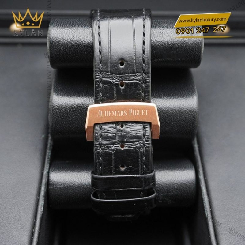 Đồng hồ Royal Oak Selfwinding mặt số đen dây da 15510OR