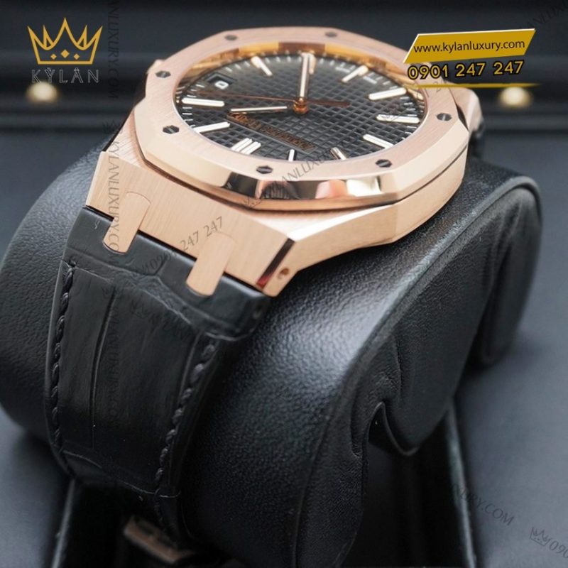 Đồng hồ Royal Oak Selfwinding mặt số đen dây da 15510OR