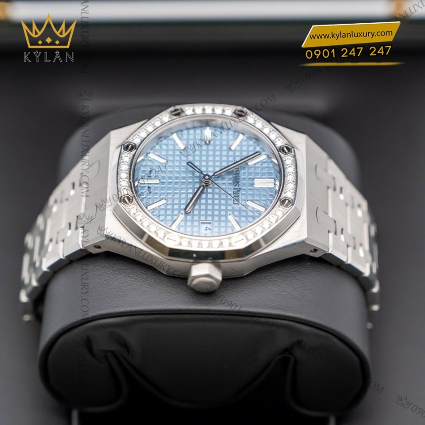 Kỳ Lân Luxury royal oak xanh duong vanh kim 15551st 10 Đồng hồ Royal Oak mặt xanh dương vành kim 37mm 15551ST