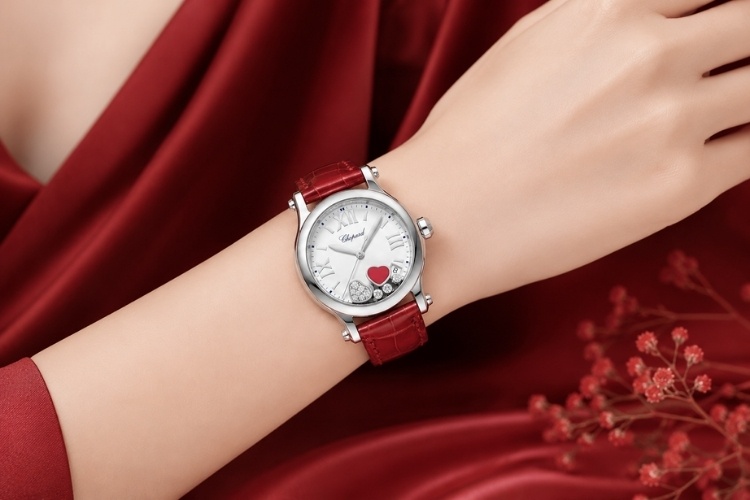 L’Heure du Diamant và Happy Diamonds: Hai biểu tượng đồng hồ trang sức của Chopard 5 Kỳ Lân Luxury so sanh chopard lheure du diamant va happy diamonds 7 L’Heure du Diamant và Happy Diamonds: Hai biểu tượng đồng hồ trang sức của Chopard
