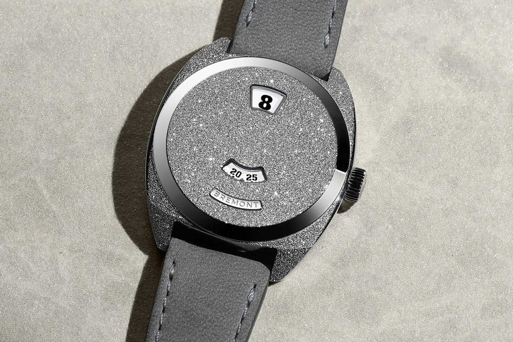 Kỳ Lân Luxury Bremont Terra Nova 35 Jumping Hour Frosted1 Đồng hồ Bremont Terra Nova 35 Jumping Hour Frosted