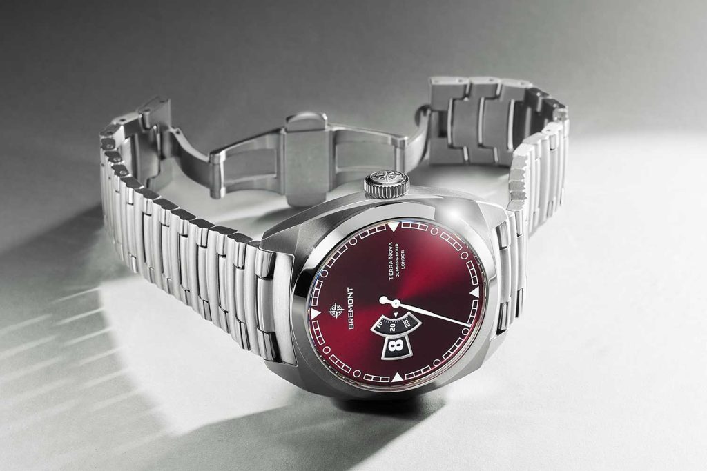 Đồng hồ Bremont Terra Nova 35 Jumping Hour Frosted