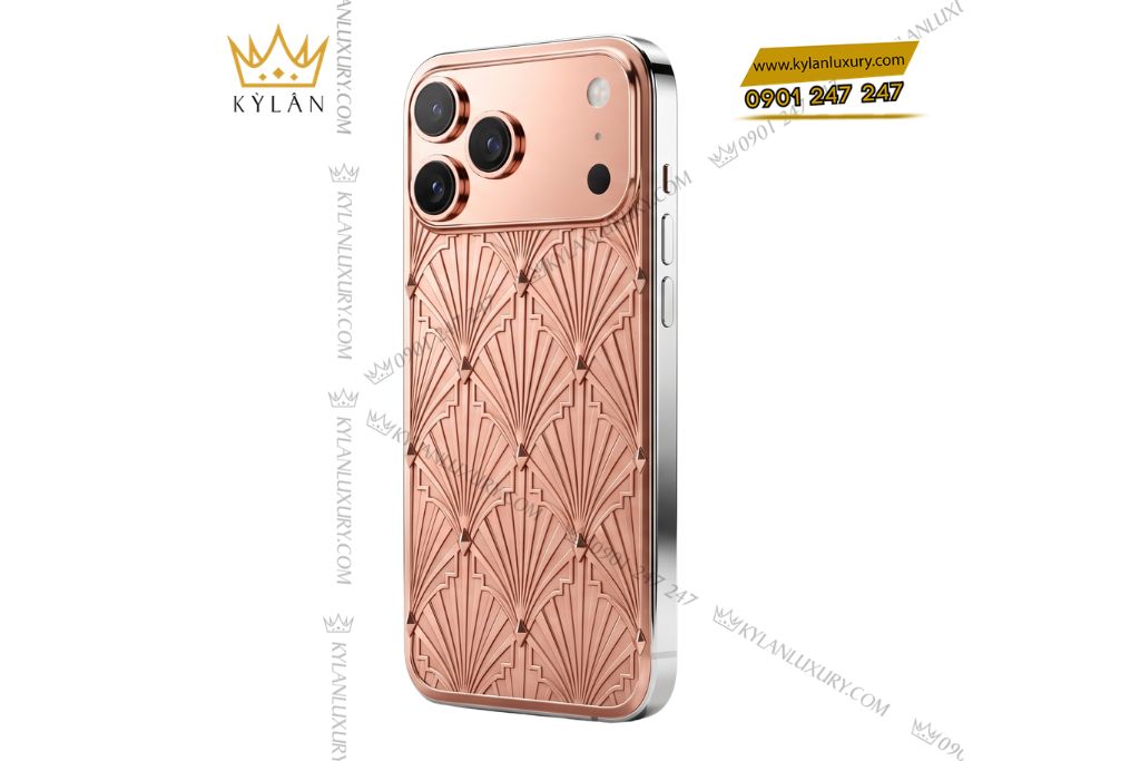 Kỳ Lân Luxury Dien thoai iPhone 17 Pro Max vang hong Au750 hoa tiet nan quat hinh hoc 3 Điện thoại iPhone 17 Pro Max vàng hồng Au750 họa tiết nan quạt hình học