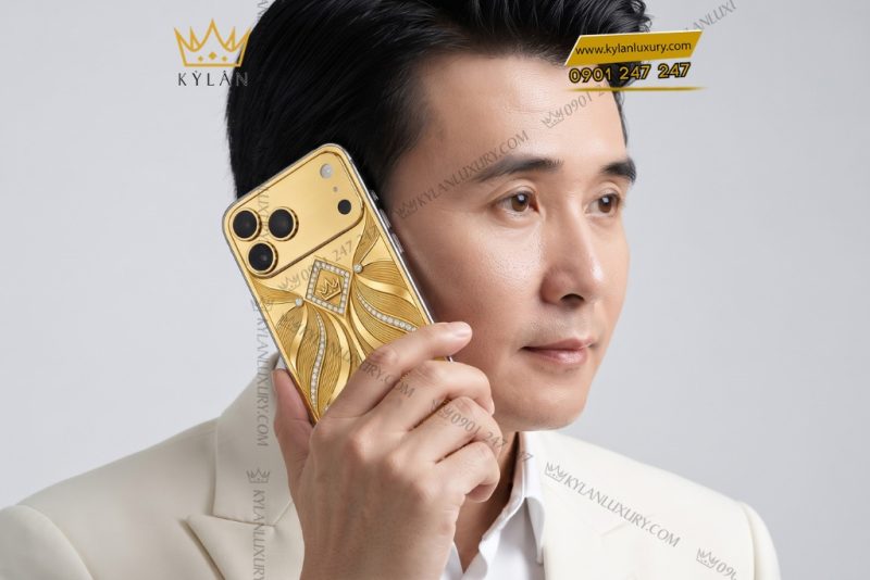Điện thoại iPhone 18 Pro Max custom vàng Au750 đính kim cương họa tiết uốn lượn