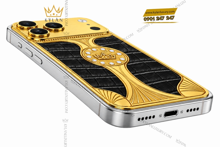 Điện thoại iPhone 18 Pro Max custom vàng Au750 đính kim cương và da cá sấu