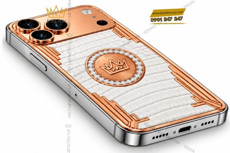 Điện thoại iPhone 18 Pro Max custom vàng hồng Au750 đính kim cương và da cá sấu