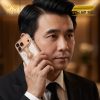 Điện thoại iPhone 18 Pro Max custom vàng hồng Au750 đính kim cương và da cá sấu