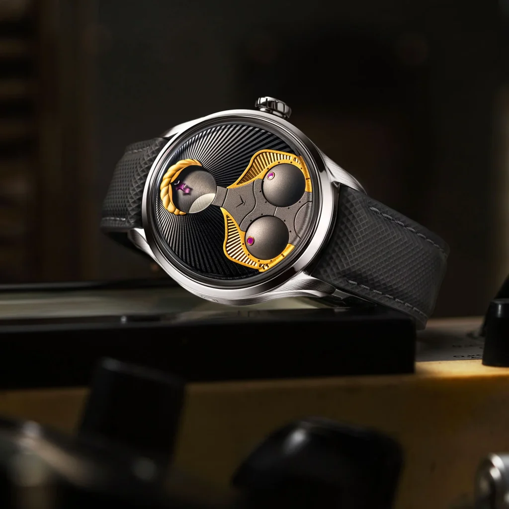 Kỳ Lân Luxury Konstantin Chaykin x Atomic Heart Limited Editions5 Đồng hồ Ballerina Twins Konstantin Chaykin x Atomic Heart