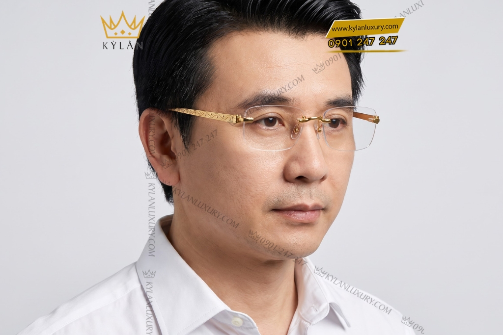 Kỳ Lân Luxury Mat kinh vang Au750 khong vien hoa tiet day luon song 7 Mắt kính vàng Au750 không viền họa tiết dây lượn sóng