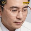 Mắt kính vàng hồng Au750 đính kim cương