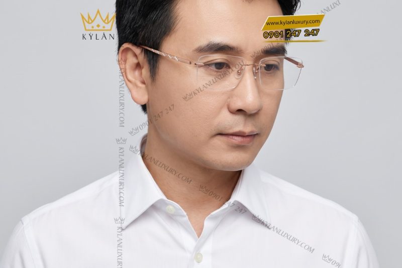 Mắt kính vàng hồng Au750 không viền đính kim cương