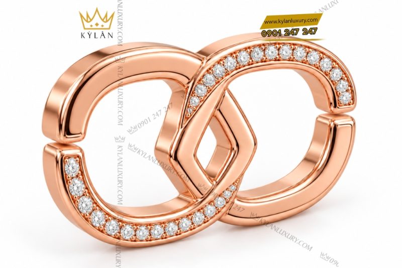 Mặt thắt lưng vàng hồng Au750 hai vòng đan nối đính kim cương