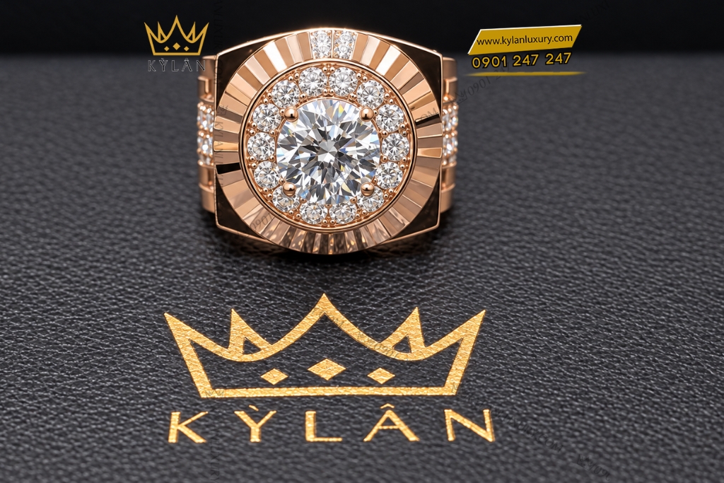 Nhẫn Kỳ Lân Signature vàng hồng Au750 đính viên chủ 8ly1 4 Nhẫn Kỳ Lân Signature vàng hồng Au750 đính viên chủ 8 ly 1