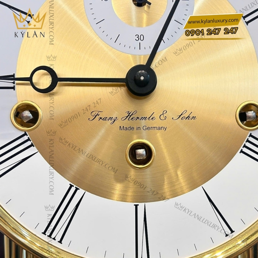 Kỳ Lân Luxury dong ho de ban hermle 22998 030352 4 Đồng hồ để bàn Hermle gỗ óc chó nâu 22998-030352
