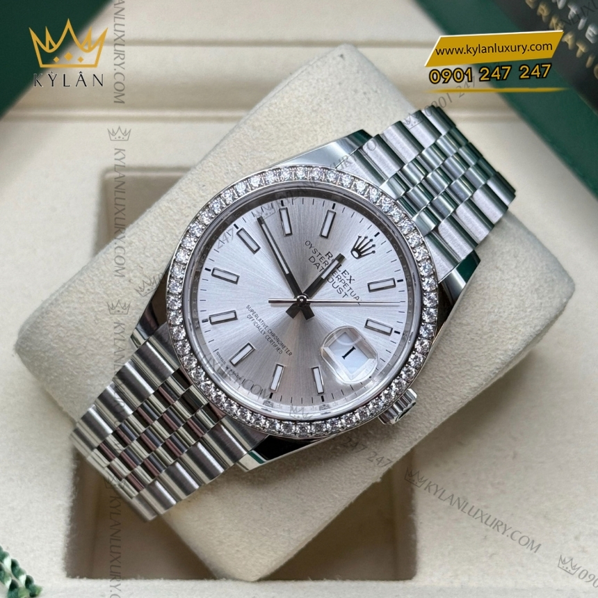 Kỳ Lân Luxury rolex datejust 36 mat bac coc da quang 126284rbr 0005 3 Đồng hồ Rolex Datejust 36 mặt bạc cọc số dạ quang 126284RBR-0005