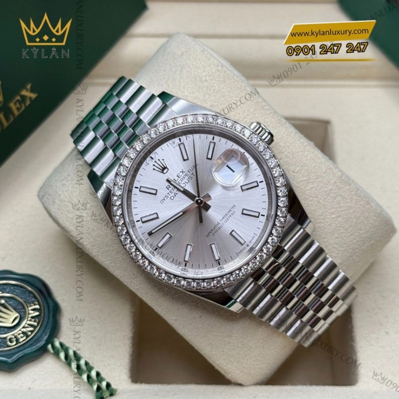 Đồng hồ Rolex Datejust 36 mặt bạc cọc số dạ quang 126284RBR-0005
