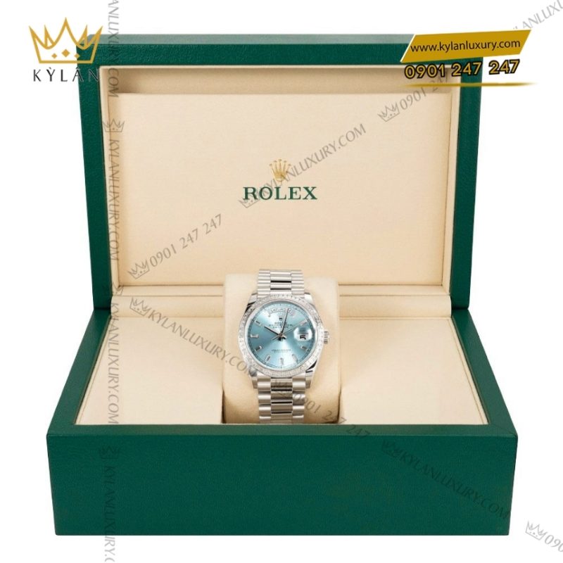 Đồng hồ Rolex Day Date 36 ice blue vành kim vuông 128396TBR-0003