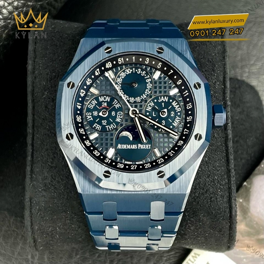 Kỳ Lân Luxury royal oak ceramic xanh lich van nien 26674cd 3 Đồng hồ Royal Oak Perpetual Calendar Ceramic Xanh Đêm 26674CD