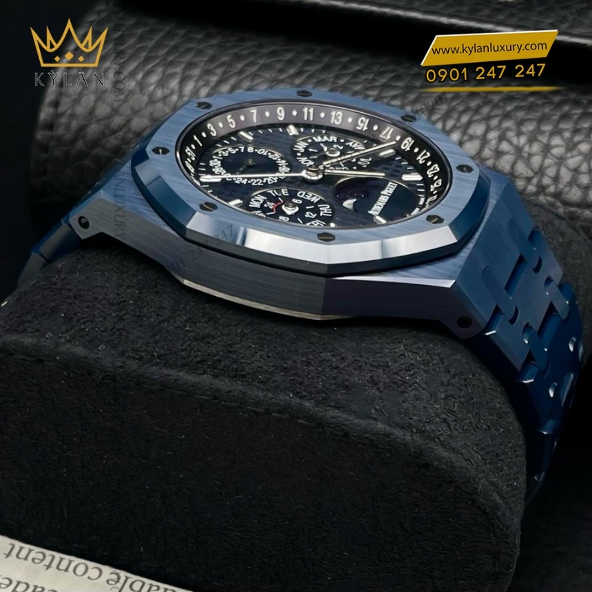 Kỳ Lân Luxury royal oak ceramic xanh lich van nien 26674cd 4 Đồng hồ Royal Oak Perpetual Calendar Ceramic Xanh Đêm 26674CD