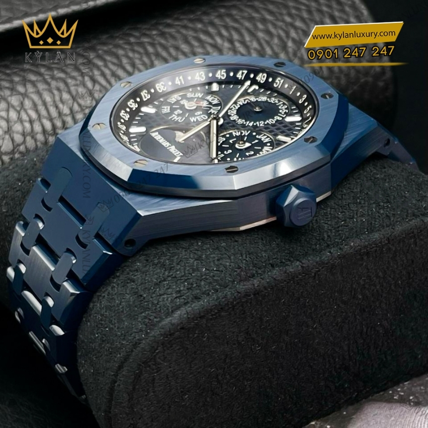 Kỳ Lân Luxury royal oak ceramic xanh lich van nien 26674cd 5 Đồng hồ Royal Oak Perpetual Calendar Ceramic Xanh Đêm 26674CD