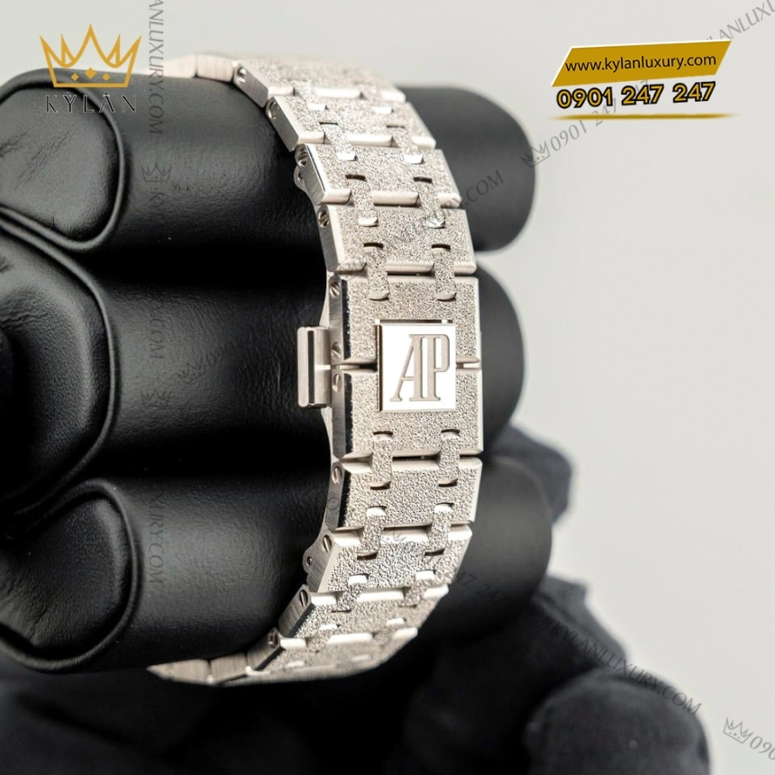 Kỳ Lân Luxury royal oak vang trang crystal sand 34m 17 Đồng hồ Royal Oak vàng trắng mặt số Crystal Sand 34mm 77450BC