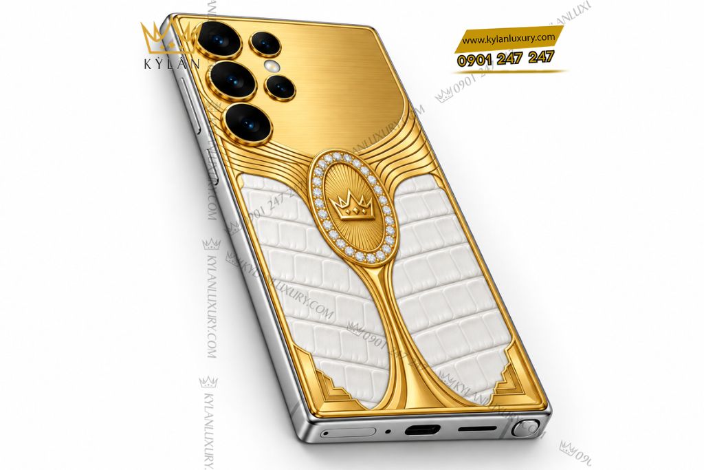 Điện thoại Samsung Galaxy S26 Ultra custom vàng Au750 đính kim cương và da cá sấu