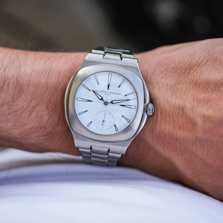 Đồng hồ Laurent Ferrier Grand Sport Tourbillon Iceberg 5 Kỳ Lân Luxury Laurent Ferrier Grand Sport Tourbillon Iceberg4 Đồng hồ Laurent Ferrier Grand Sport Tourbillon Iceberg