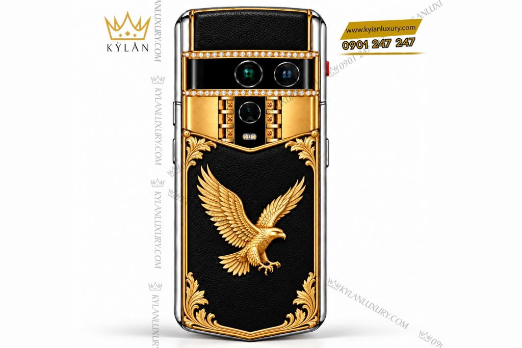 Vertu Agent Q custom vàng Au750 đính kim cương – Chim Đại Bàng 2 Vertu Agent Q custom vàng Au750 đính kim cương – Chim Đại Bàng