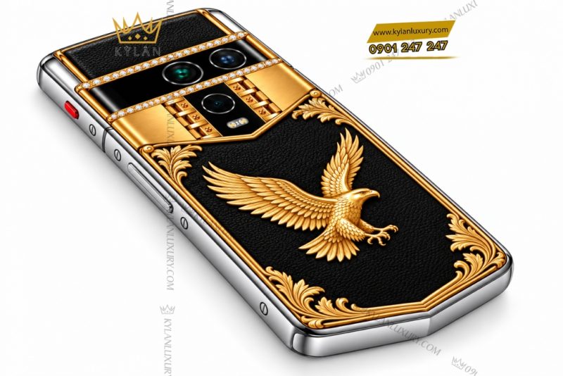 Vertu Agent Q custom vàng Au750 đính kim cương – Chim Đại Bàng