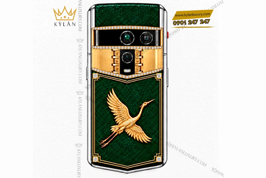 Vertu Agent Q custom vàng Au750 đính kim cương – Chim Hạc 8 Kỳ Lân Luxury Vertu Agent Q custom vang Au750 dinh kim cuong – Chim Hac 1 Vertu Agent Q custom vàng Au750 đính kim cương – Chim Hạc