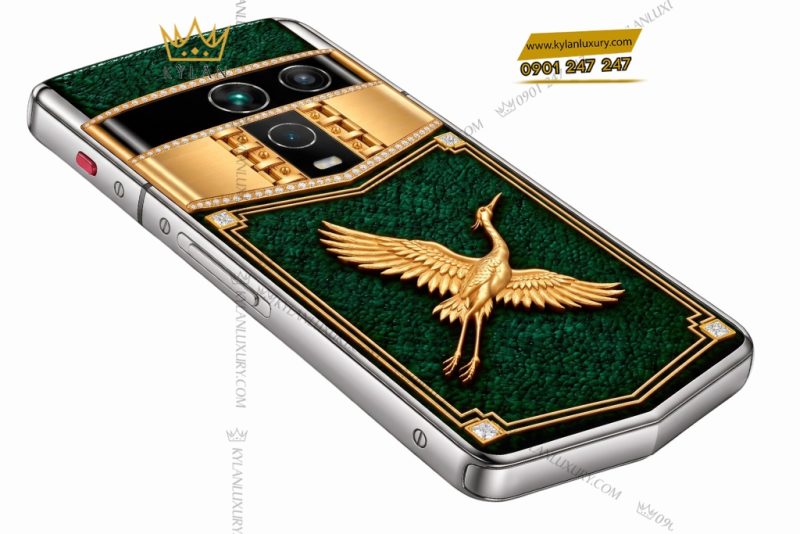 Vertu Agent Q custom vàng Au750 đính kim cương – Chim Hạc