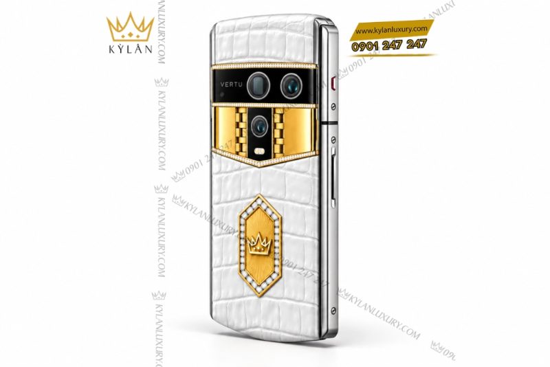 Vertu Agent Q custom vàng Au750 kim cương và logo Kỳ Lân da cá sấu trắng