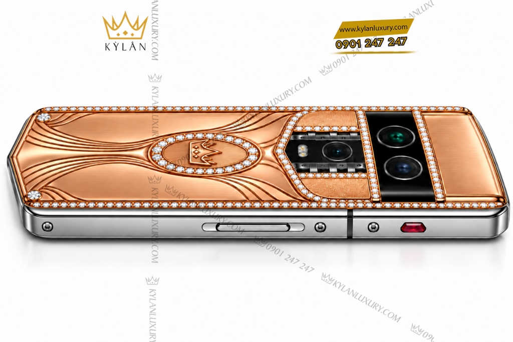 Vertu Agent Q custom vàng hồng Au750 kim cương họa tiết và logo Kỳ Lân