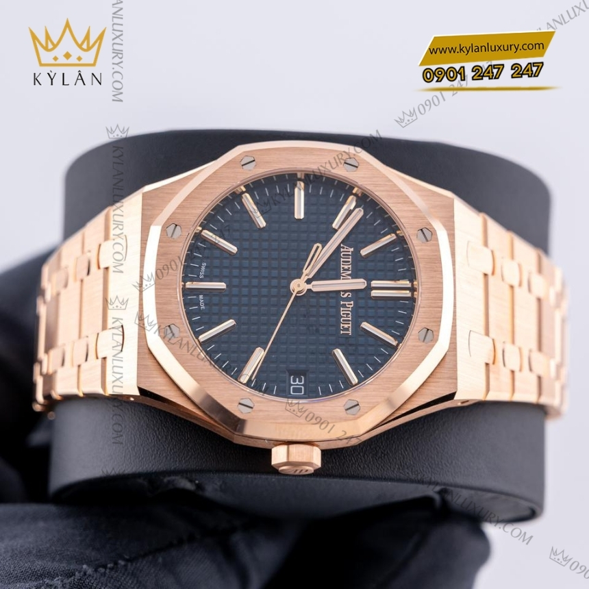 Kỳ Lân Luxury dong ho royal oak vang hong mat so xanh dem 15510or 6 Đồng hồ Royal Oak vàng hồng mặt số xanh đêm 15510OR