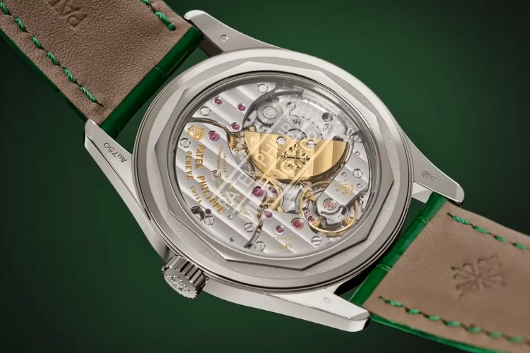 Kỳ Lân Luxury patek philippe 7147g 010 giai ma nhung chuc nang phuc tap 6 Patek Philippe 7147G-010 – Giải mã những chức năng phức tạp trên mẫu Perpetual Calendar 2026