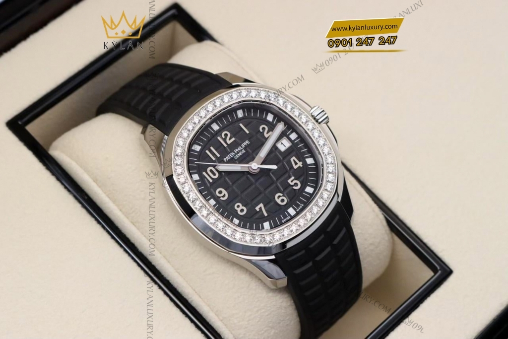 Kỳ Lân Luxury patek philippe aquanaut luce 5267 200a 001 7 Đồng hồ Patek Philippe Aquanaut Luce mặt đen vành kim 5267/200A-001