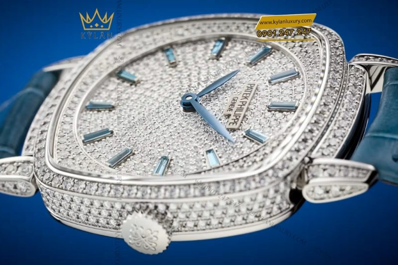 Đồng hồ Patek Philippe Gondolo kim cương và topaz xanh 7043/250G-001
