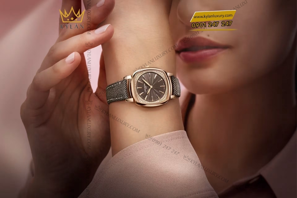 Kỳ Lân Luxury patek philippe gondolo vang hong mat so nau 7043r 001 3 Đồng hồ Patek Philippe Gondolo vàng hồng mặt số nâu 7043R-001