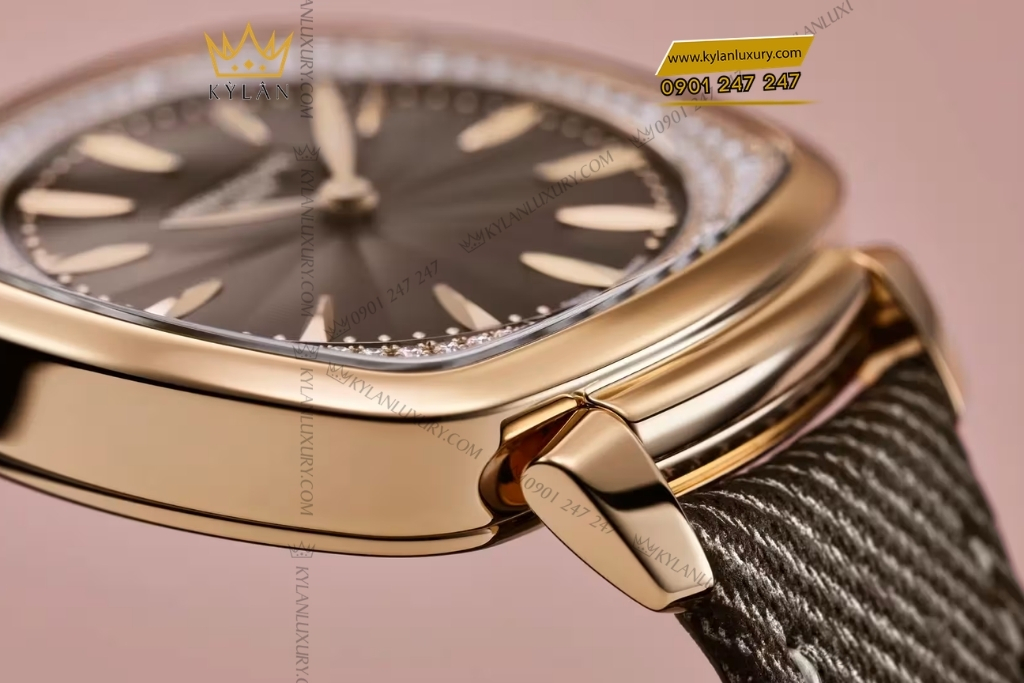 Kỳ Lân Luxury patek philippe gondolo vang hong mat so nau 7043r 001 6 Đồng hồ Patek Philippe Gondolo vàng hồng mặt số nâu 7043R-001