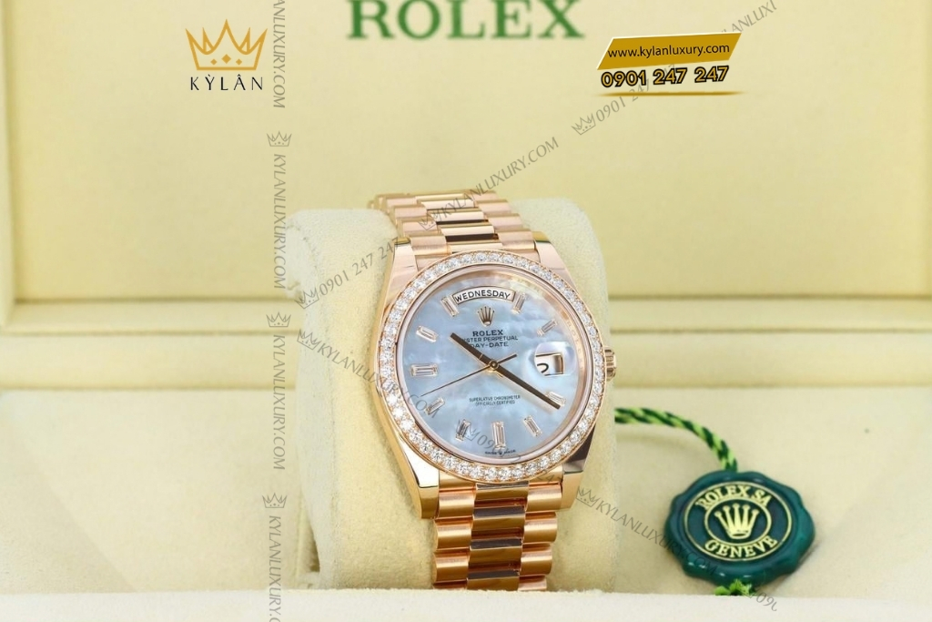 Kỳ Lân Luxury rolex day date 40 xa cu vanh kim 228345rbr 0026 6 Đồng hồ Rolex Day Date mặt xà cừ vành kim cương 228345RBR-0026