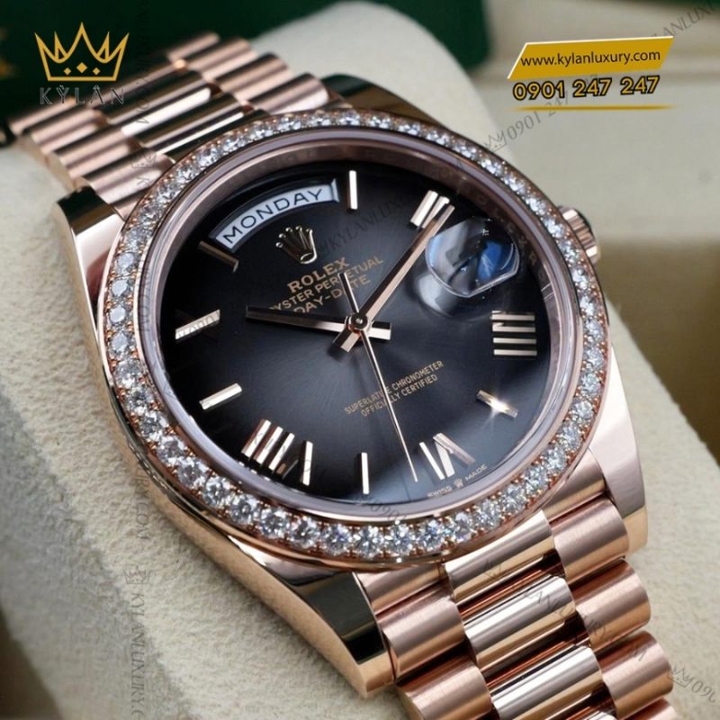 Đồng hồ Rolex Day Date 40 mặt xám ombre vành kim 228345RBR-0025
