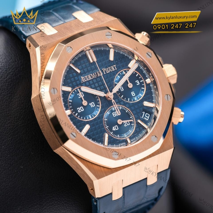 Kỳ Lân Luxury royal oak chronograph xanh duong day da 26240or 5 Đồng hồ Royal Oak Chronograph xanh đêm bản dây da 26240OR